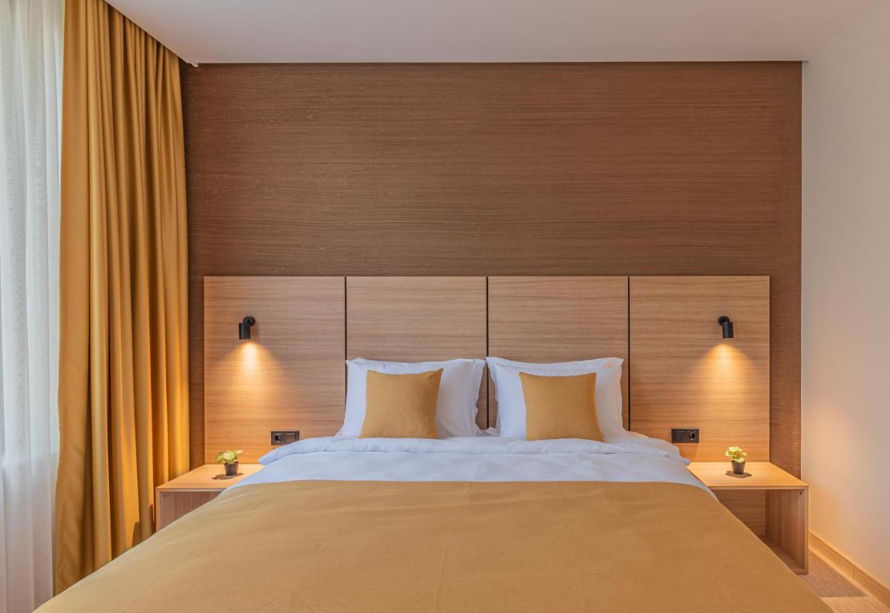 Hotel Osetia Garden 莫姆奇尔格勒 外观 照片
