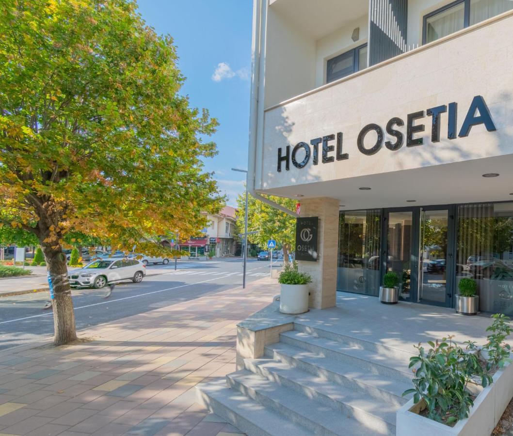 Hotel Osetia Garden 莫姆奇尔格勒 外观 照片